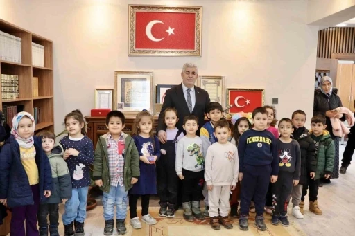 Elazığ&rsquo;da &ouml;ğrencilerinden Filistin&rsquo;e anlamlı destek
