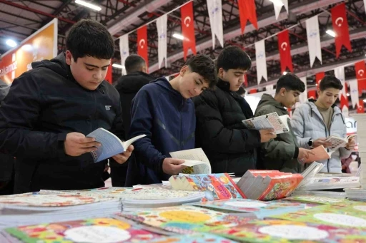 Elazığ’da &quot;6. Kitap Fuarı&quot; kapılarını açtı
