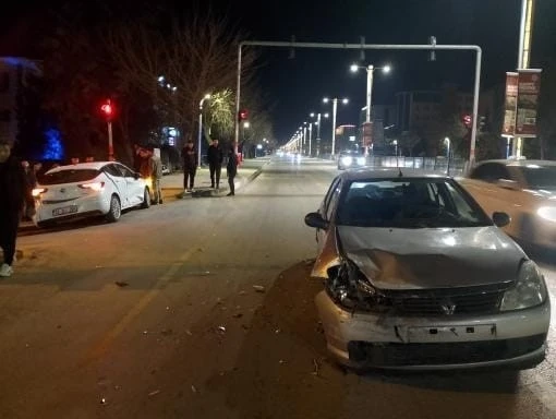 Elazığ’da trafik kazası 2 yaralı
