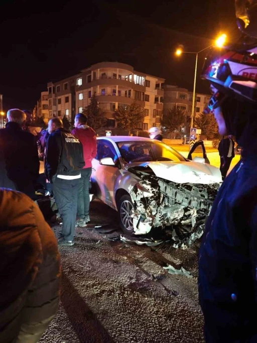 Elazığ&rsquo;da trafik kazası: 2 yaralı
