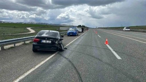 Elazığ&rsquo;da trafik kazası: 4 yaralı
