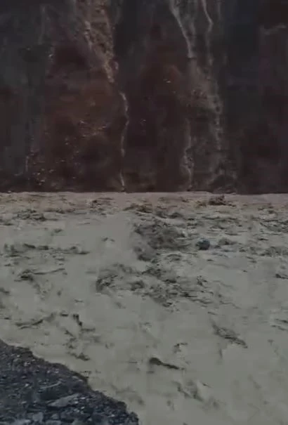 Elazığ&rsquo;da yağış sonrası sel

