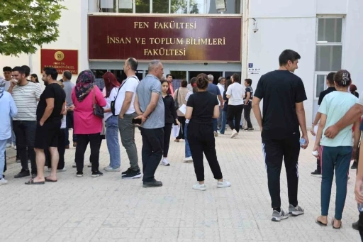Elazığ’da YKS heyecanı devam ediyor
