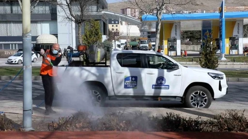 Elazığ ila&ccedil;lama &ccedil;alışmaları başladı
