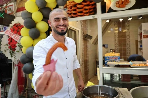 Elazığ’ın en tatlı başarısı: Seyyar satıcılıktan patronluğa
