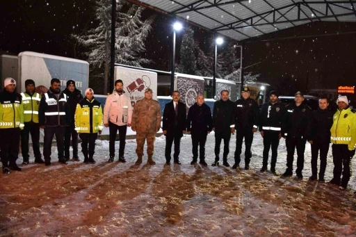 Elazığ protokol&uuml;, g&ouml;revi başındaki g&uuml;venlik g&uuml;&ccedil;leriyle bir araya geldi
