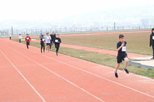 Elazığ, trıatlonda yeni bir d&ouml;neme ev sahipliği yaptı
