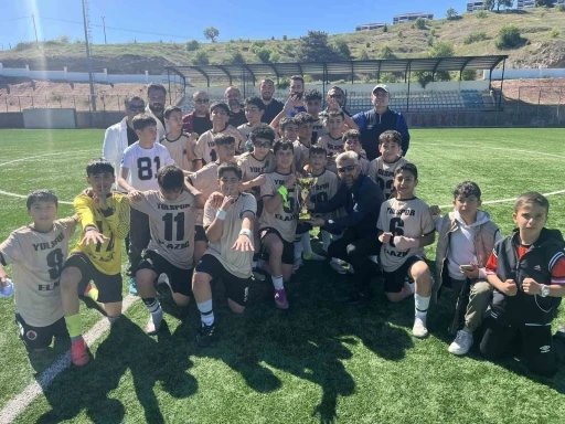 Elazığ U13 Ligi&rsquo;nden Yolspor şampiyon oldu
