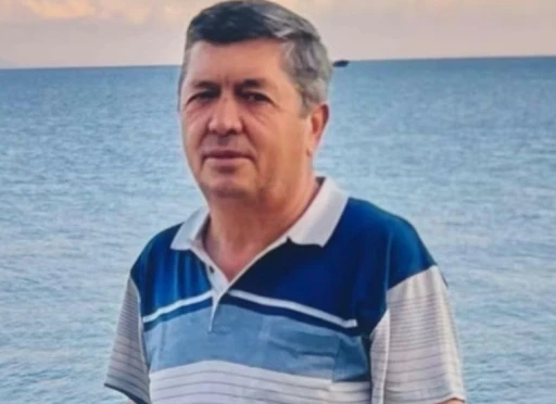 Emekli polis &ccedil;atıdan d&uuml;şerek hayatını kaybetti
