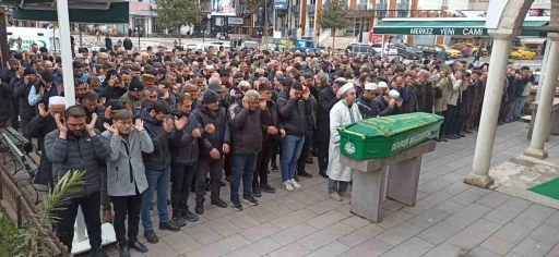 Emekli zabıta komiseri dualarla son yolculuğuna uğurlandı
