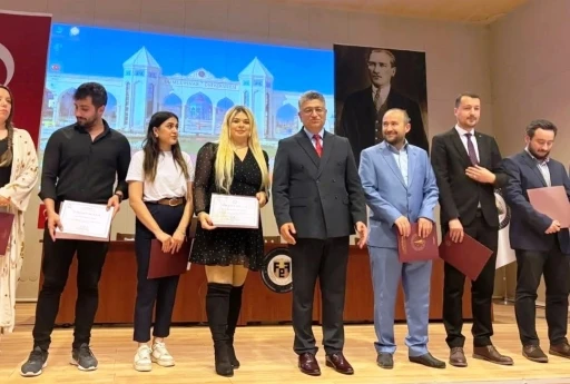 Emet MYO’da görevli akademik personele teşekkür belgesi
