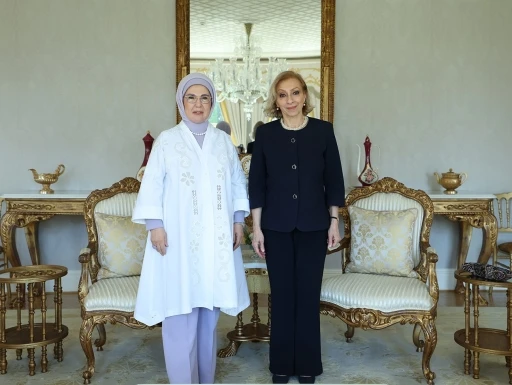 Emine Erdoğan, L&uuml;bnan Başbakanı&rsquo;nın eşi Sahar Selam ile g&ouml;r&uuml;şt&uuml;
