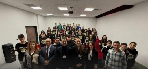 Emirdağ Mithatpaşa Ortaokulunda ‘Bilim Odaklı Buluşma’ projesi
