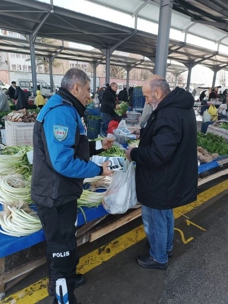 Emniyet g&uuml;&ccedil;lerinden dolandırıcılığa karşı bilgilendirme &ccedil;alışması
