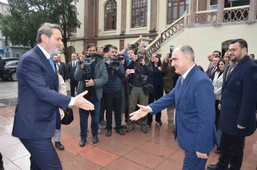 Enerji ve Tabii Kaynaklar Bakanı Bayraktar Manisa&rsquo;da
