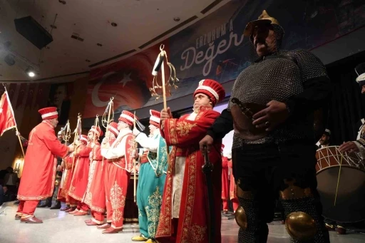 Engelleri aştılar, mehterle coşturdular
