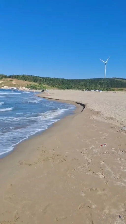 Engelli kızını kurtaran baba boğuldu
