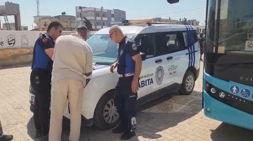 Engelli vatandaşı otob&uuml;se almayan şof&ouml;r bir daha otob&uuml;s direksiyonuna ge&ccedil;emeyecek
