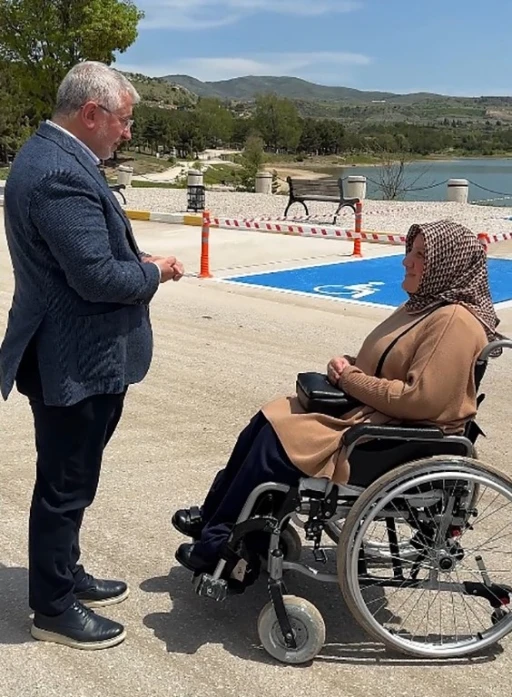 Engelli vatandaşın mesajına kayıtsız kalınmadı, barajda seyir alanı oluşturuldu

