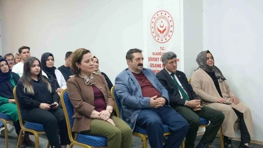 Engelsiz Yaşam Merkezinde &quot;Beyaz Ev&quot; Projesi tanıtıldı
