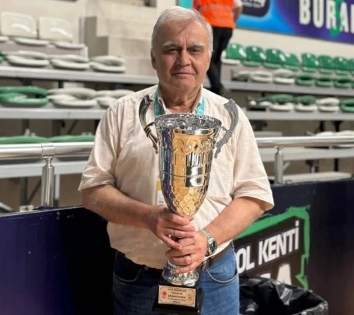 Engin Aksöz son yolculuğuna uğurlandı
