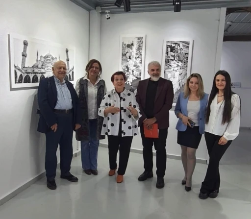 ’Enine Boyuna Bakış’ sergisi Nilüfer Fotoğraf Müzesi’nde
