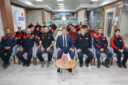 Enkazda arama kurtarma eğitimleri tamamlandı
