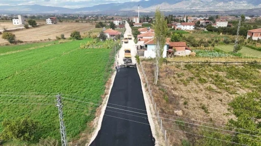 Erbaa’da 2,5 kilometrelik eski Tokat-Erbaa yolu asfaltla buluşuyor
