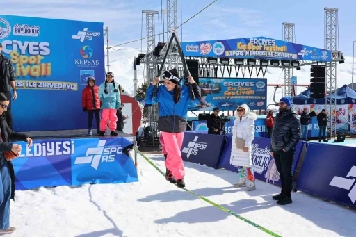 Erciyes Kış Spor Festivali&rsquo;ne binlerce katılım
