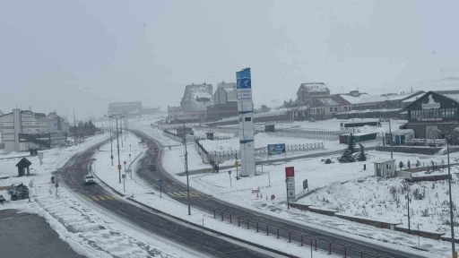 Erciyes’te kar yağışı
