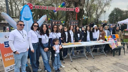 Ereğli&rsquo;de 23 Nisan iki ayrı t&ouml;renle kutlandı
