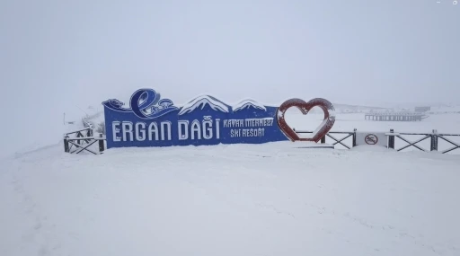 Ergan Dağı&rsquo;nda kar rekoru: 2. etap teleski hattı kar altında
