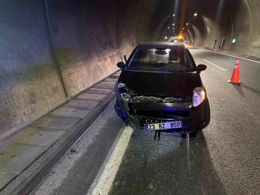 Erkenek  tünelinde trafik kazası: 1 yaralı
