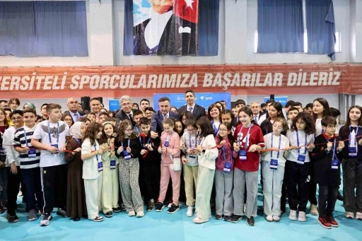ER&Uuml;&rsquo;de 20. T&Uuml;BİTAK Ortaokul &Ouml;ğrencileri Araştırma Projeleri Kayseri B&ouml;lge Yarışması Sergisi a&ccedil;ıldı
