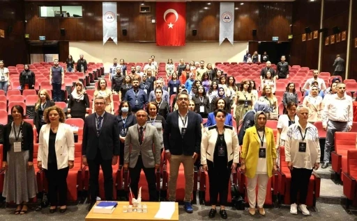 ERÜ’de, &quot;Temiz Ellerden Temiz Hastanelere&quot; Sempozyumu gerçekleştirildi
