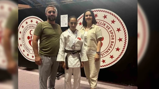 Erva Eren'den Avrupa İkinciliği