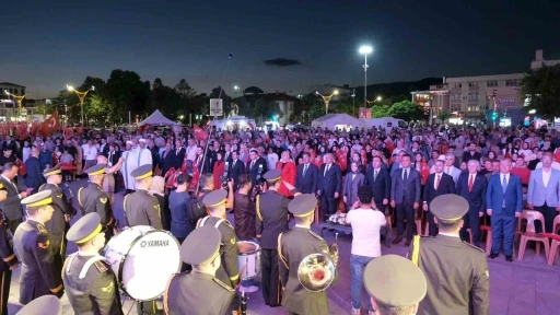Erzincan&rsquo;da 15 Temmuz Demokrasi ve Milli Birlik G&uuml;n&uuml; etkinliklerle anıldı
