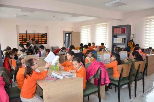 Erzincan’da 199 bin 700 kitap, 351 bin okurla buluşturuldu
