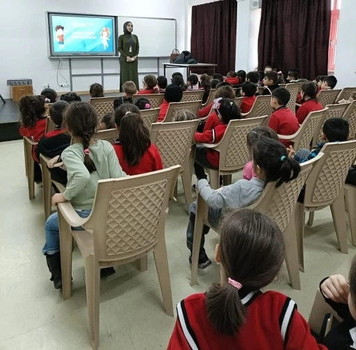 Erzincan&rsquo;da 321 &ouml;ğrenciye sağlık okuryazarlığı eğitimi verildi
