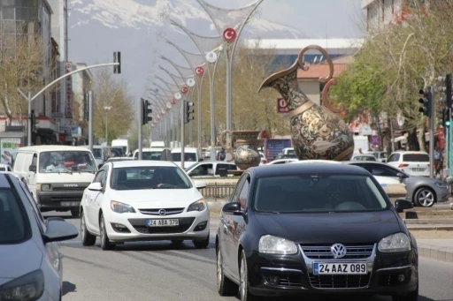 Erzincan&rsquo;da ara&ccedil; sayısı 84 bin 140 oldu
