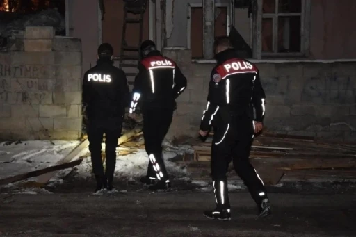 Erzincan’da aranması bulunan 11 şahıs yakalandı
