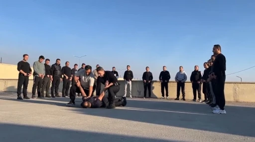 Erzincan’da bekçilere suçla mücadele için uygulama eğitimi kursu
