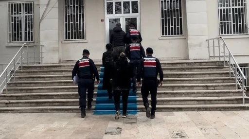 Erzincan’da dosyası süren FETÖ üyesi yurt dışına kaçmaya çalışırken yakalandı
