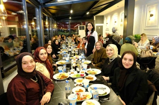 Erzincan&rsquo;da Kadın Girişimciler Kadınlar G&uuml;n&uuml;&rsquo;nde iftarda buluştu
