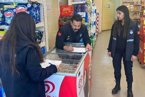 Erzincan&rsquo;da marketlere sıkı denetim
