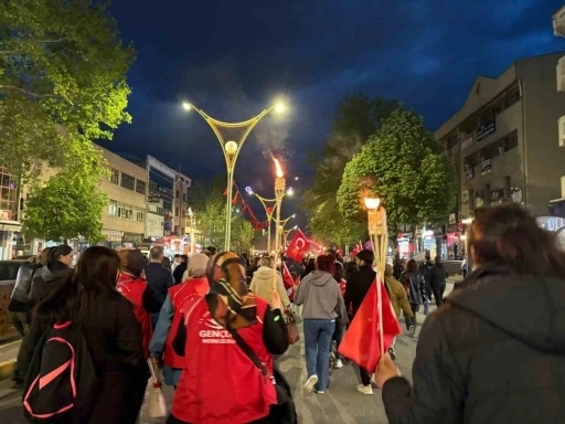 Erzincan&rsquo;da meşaleli 19 Mayıs y&uuml;r&uuml;y&uuml;ş&uuml; d&uuml;zenlendi
