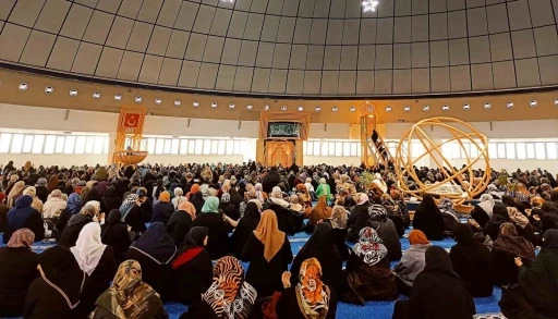 Erzincan’da &quot;Hanımlara Özel Kadir Gecesi&quot; programı düzenlendi
