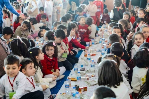 Erzincan&rsquo;da "Maarifin Kalbinde Miniklerle Sahur" programı d&uuml;zenlendi
