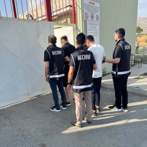 Erzincan’da tefecilik operasyonunda 2 tutuklama
