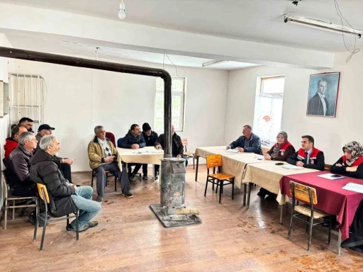 Erzincan&rsquo;da &uuml;reticilerle sahada buluşma
